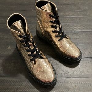 NWOT SCHUTZ Gold Maylova Boot, Size 8